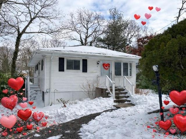 House for sale in Centereach, New York