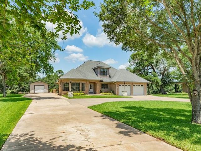 House for sale in Clute, Texas
