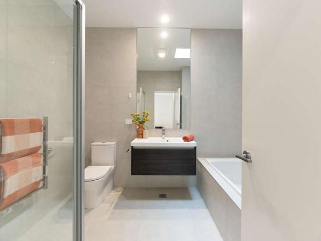 Townhouse for sale in Paremoremo