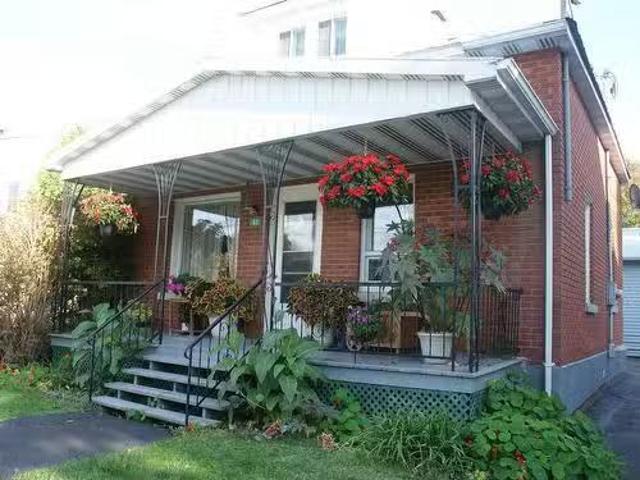 House for sale in Sainte-clotilde-de-horton