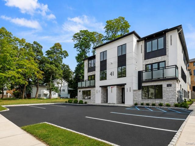 Condo for sale in Monsey, Rockland County