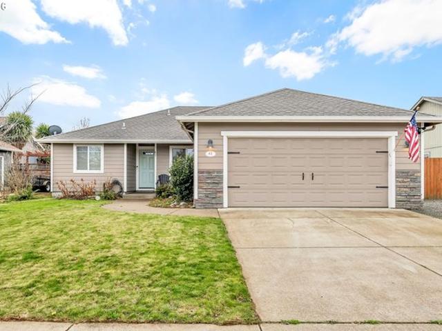 House for sale in Oregonia