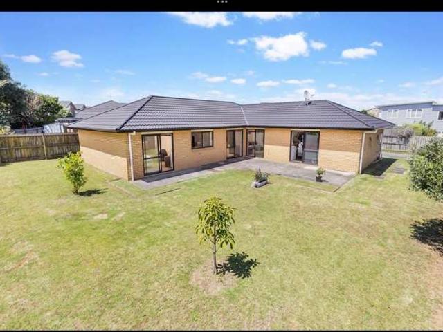 House for sale in Owhata, Oroua County