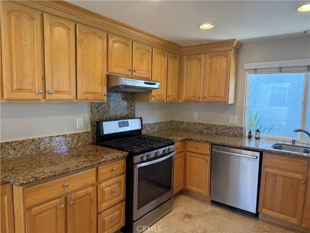 Property for rent in Woodbridge, Irvine