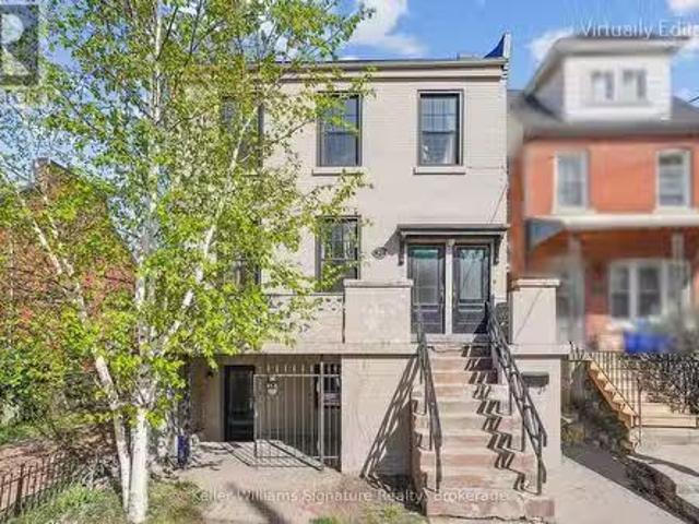House for sale in Ancaster, Ontario
