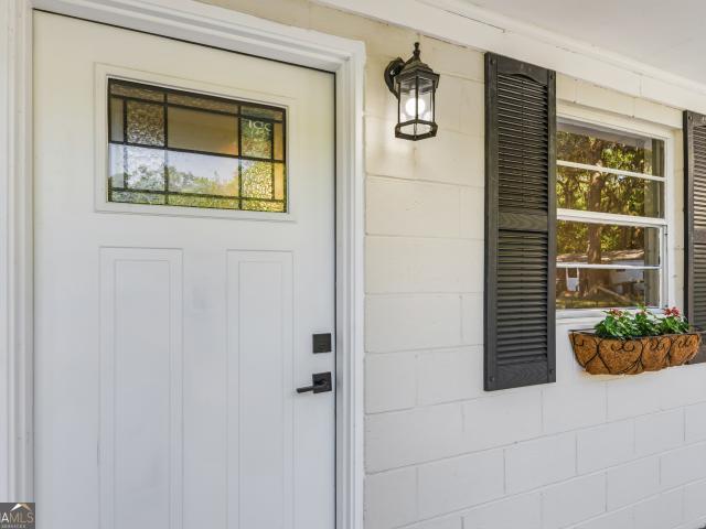 House for sale in White Oak, Georgia