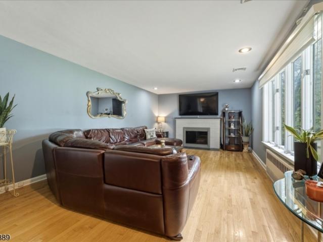 House for sale in Berkeley Heights, New Jersey