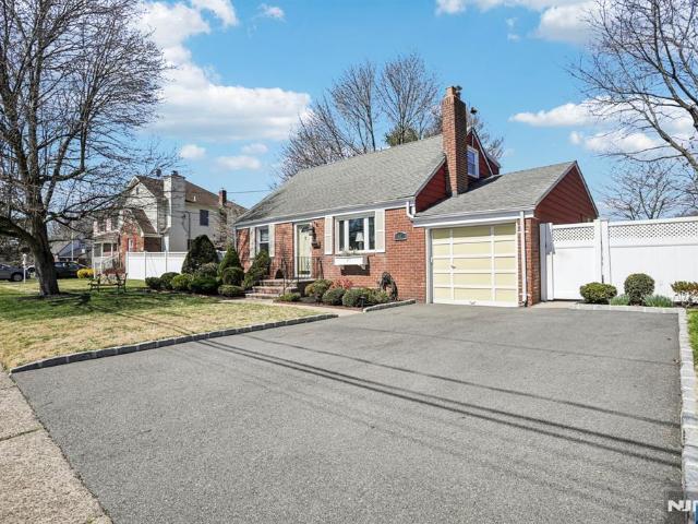 House for sale in Saddle Brook, New Jersey