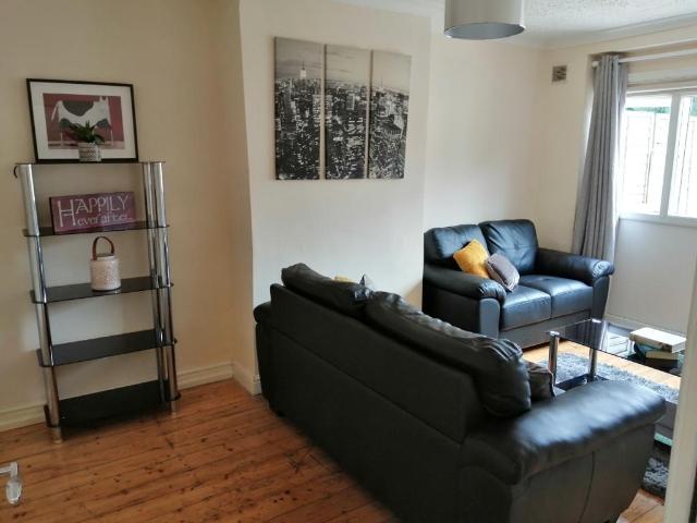 Apartment for rent in Ladybarn, Manchester