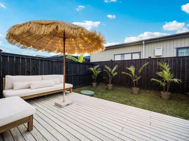 Townhouse for sale in Kawau Island