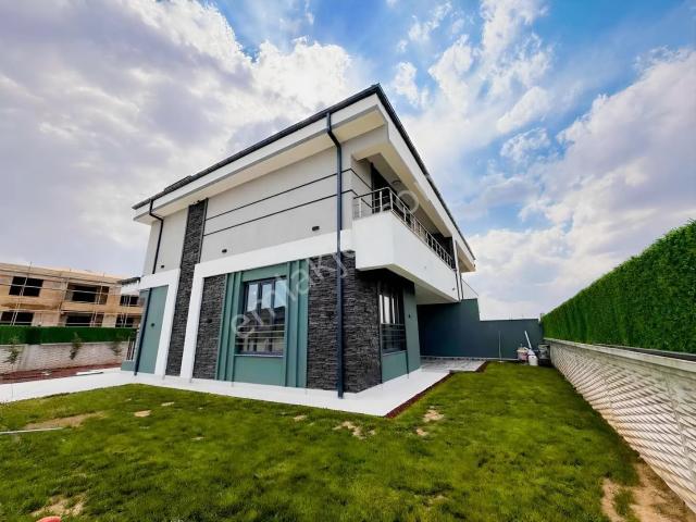 Karatay, Konya içerisinde satılık Villa