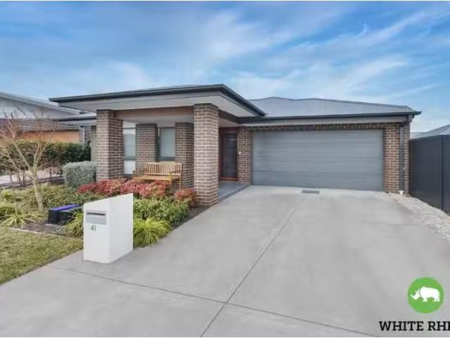 House for rent in Googong, New South Wales