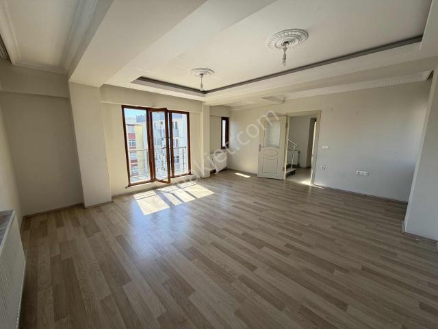 Çayirova, Kocaeli içerisinde kiralık mülk