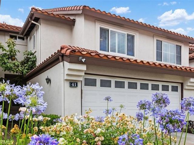 Townhouse for sale in Rancho Santa Margarita, California