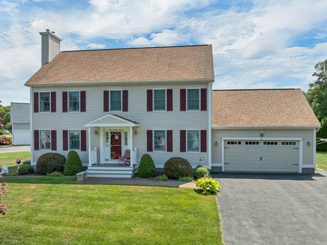 House for sale in New Hampshire