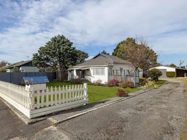 House for sale in Featherston, Wellington