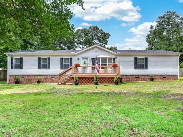 House for sale in Hampstead, North Carolina