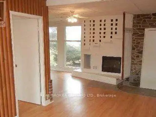 House for rent in Richvale, Richmond Hill