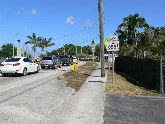 House for sale in West Park, Florida