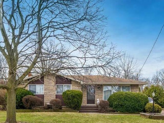 House for sale in St. Catharines, Ontario