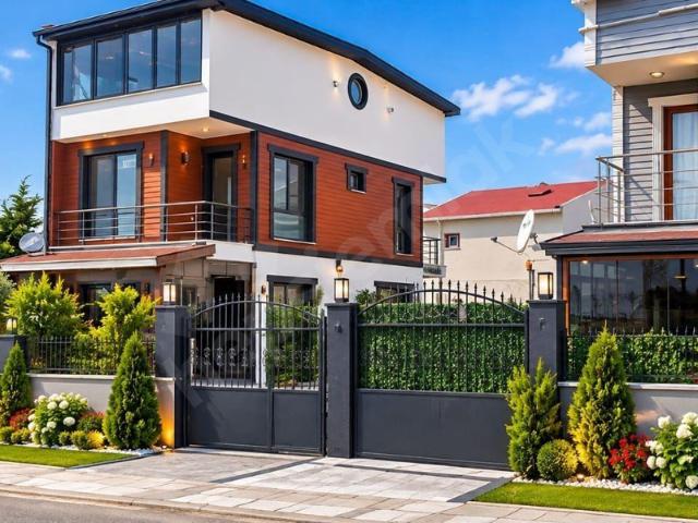 Yeniçiftlik Mahallesi, Marmaraereğlisi içerisinde satılık Villa
