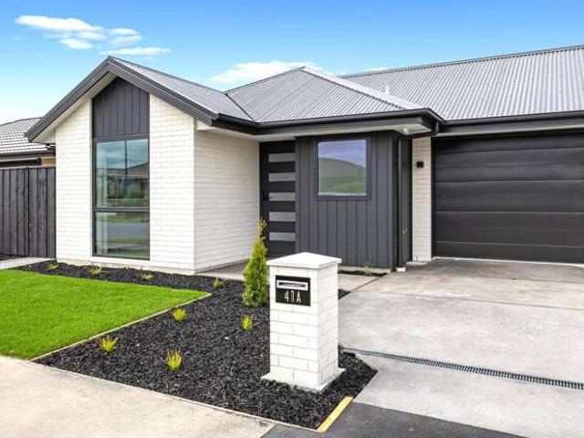 Townhouse for rent in Rolleston, Selwyn District