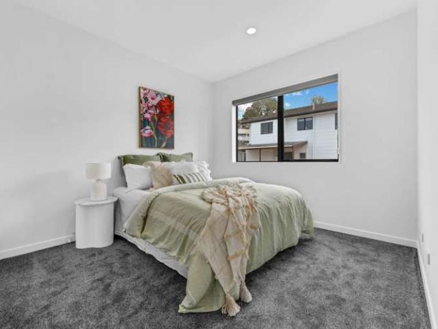 House for sale in Wairau Valley