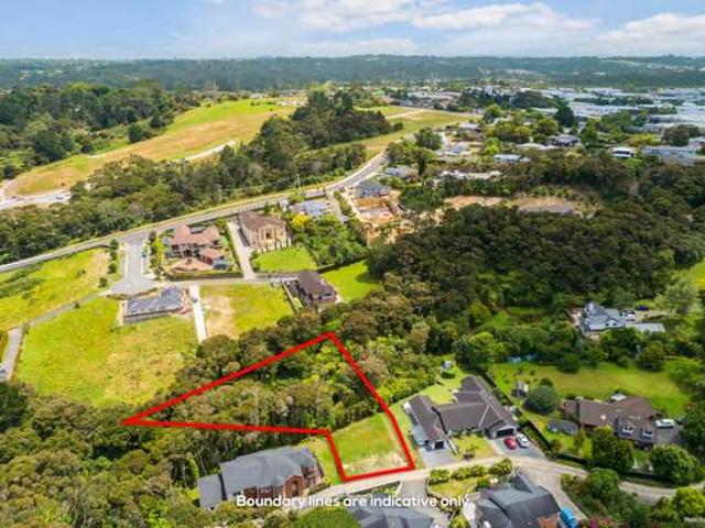 Land for sale in Paremoremo