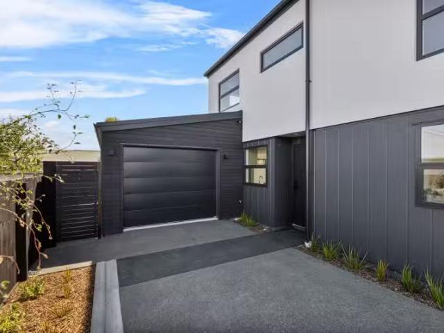 House for sale in Heathcote, Canterbury