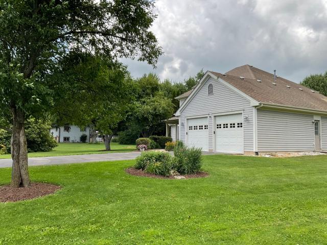 House for sale in Campton Hills, Illinois