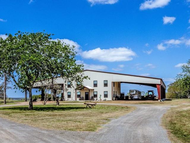 House for sale in Wharton, Texas