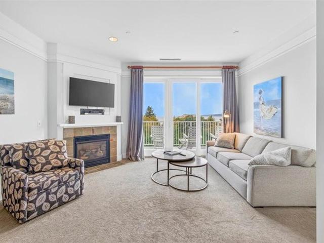 Condo for sale in Bay Harbor, Petoskey