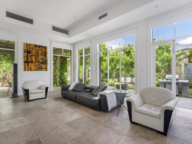 Room for rent in Camerons Creek, Victoria