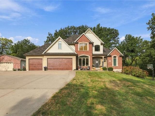 House for sale in Grain Valley, Jackson County