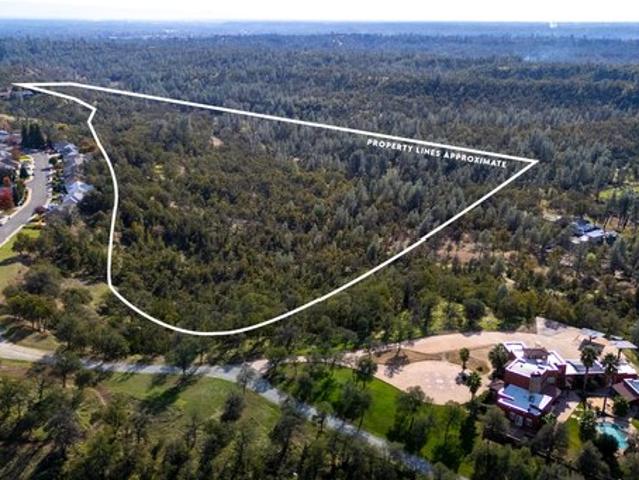 Land for sale in Country Heights, Redding