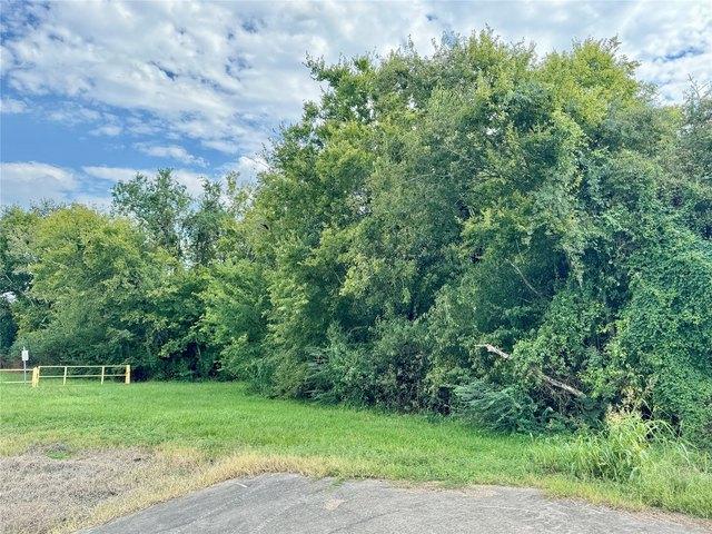 Land for sale in Santa Fe, Texas