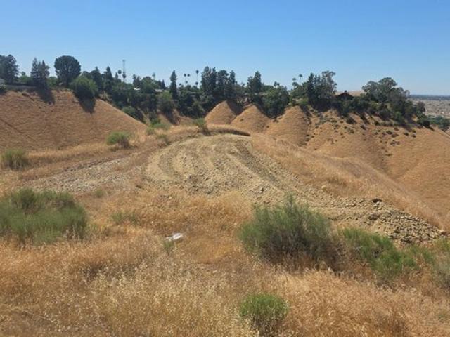 Land for sale in Bakersfield, California