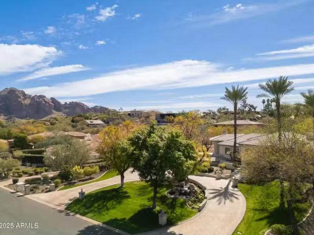 House for sale in Paradise Valley House for sale in Paradise Valley