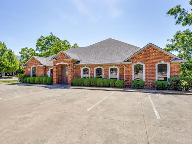 Commercial for sale in Colleyville, Texas