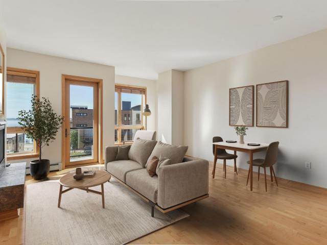 Condo for sale in Hennepin, Minnesota