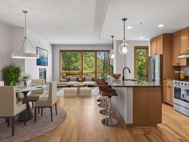 Condo for sale in Hennepin, Minnesota