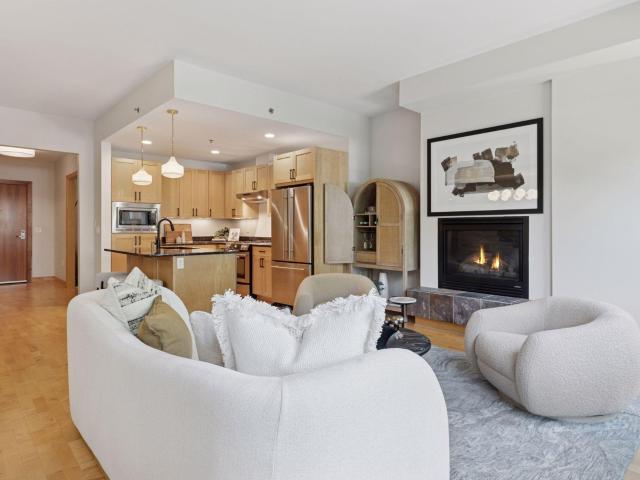 Condo for sale in Spring Park