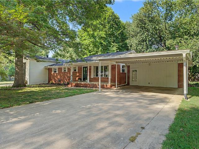 House for sale in Ark