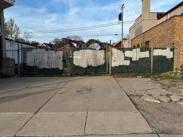 Commercial for sale in Milwaukee, Wisconsin