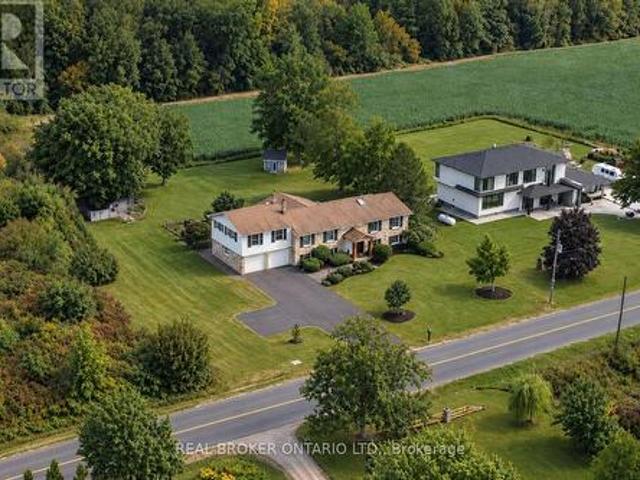 House for sale in Burlington, Ontario