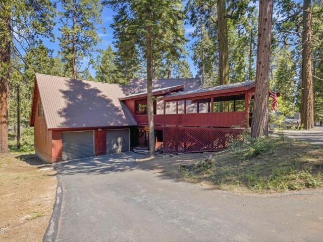 House for sale in Shaver Lake, California