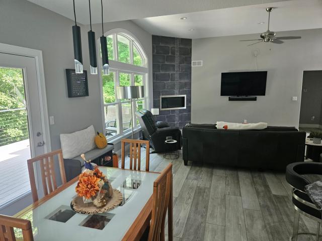 Condo for sale in Moline, Illinois