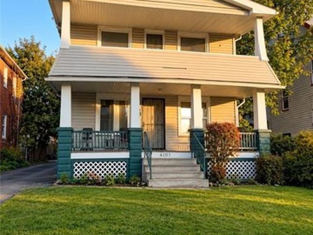 House for sale in South Collinwood, Cleveland