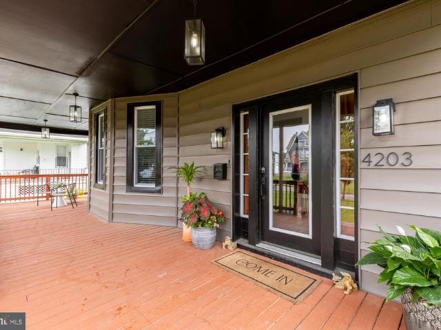 House for sale in Gibsonton, Maryland