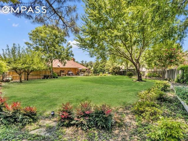 House for sale in Colleyville